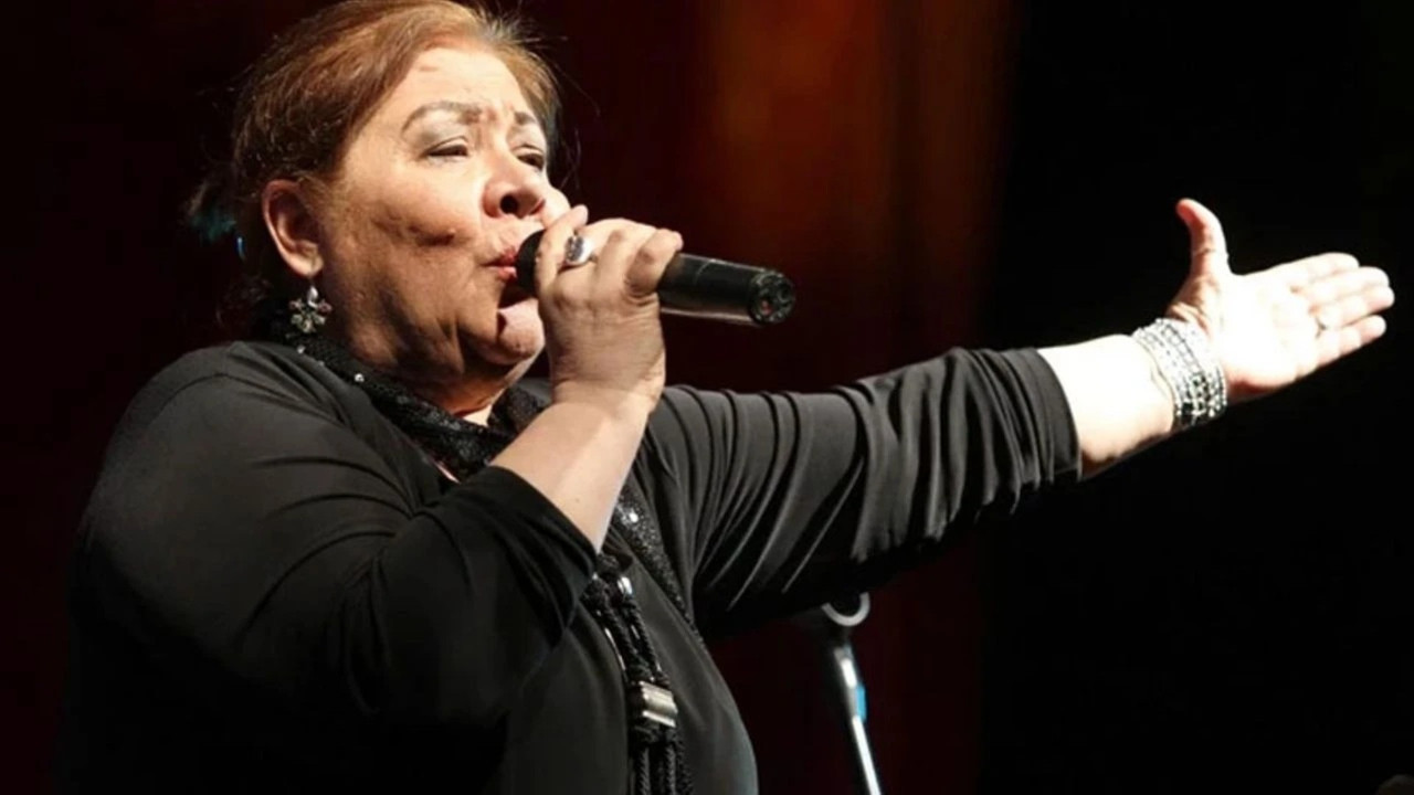 Türk Halk Müziği sanatçısı Banu Kırbağ hayatını kaybetti