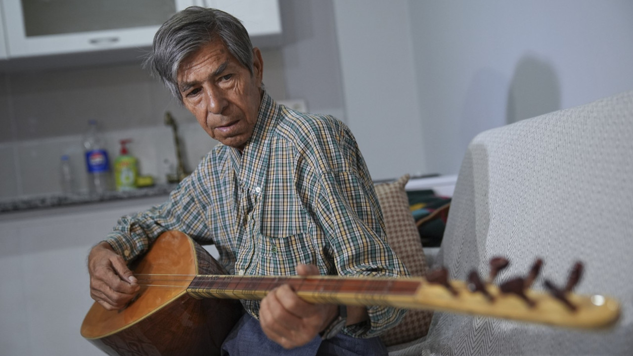 Evsiz kalan Neşet Ertaş'ın kardeşine Kırşehirliler sahip çıktı