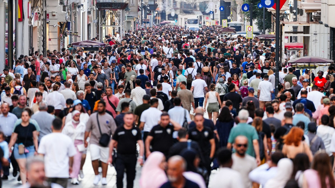 Vatandaşın borcu 5 asgari ücreti aştı