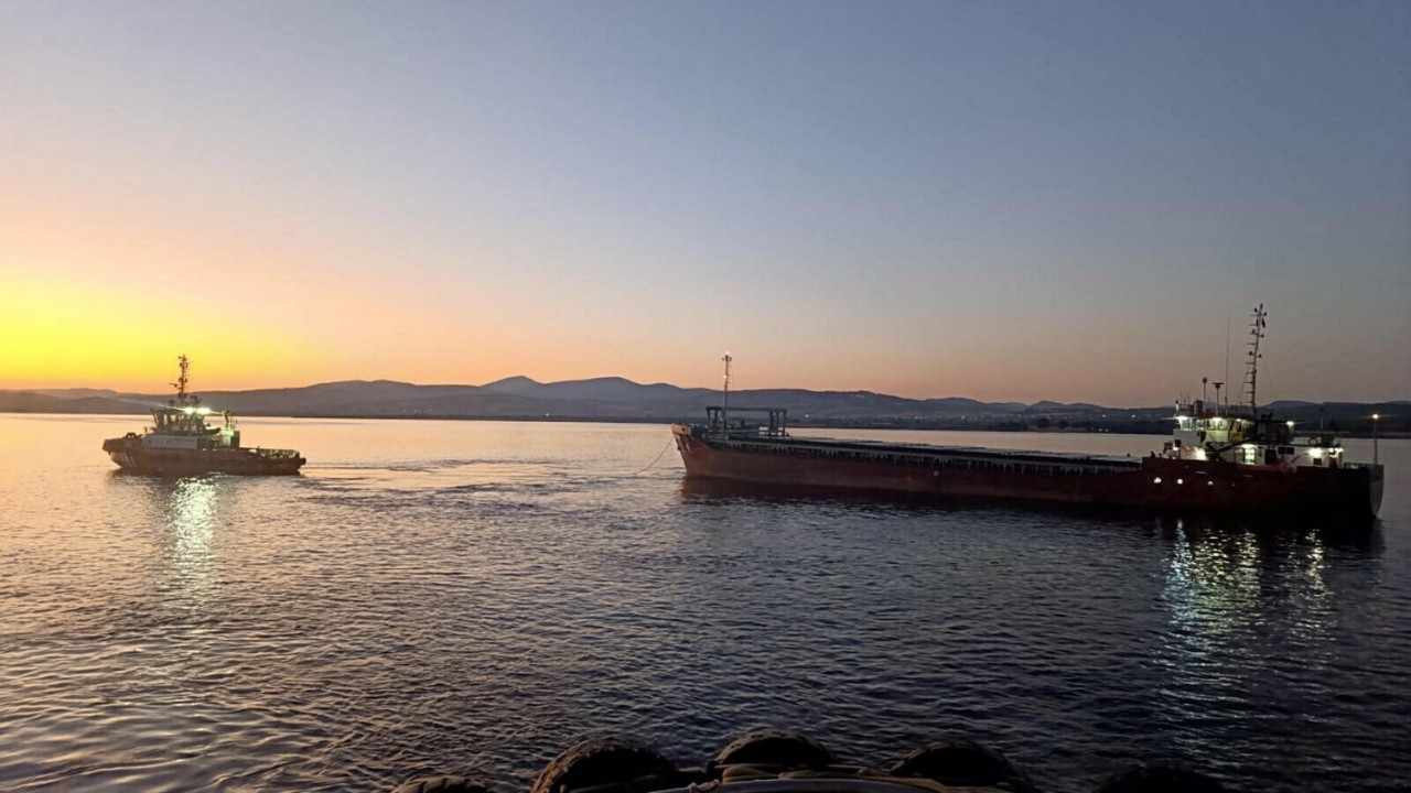 Çanakkale Boğazı’nda korkutan anlar: 80 metrelik kargo gemisi arıza yaptı