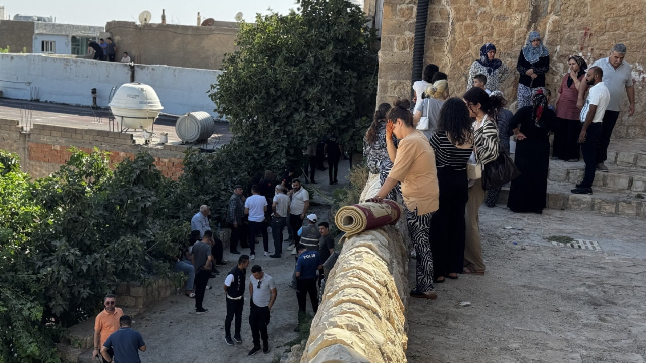 İki kız kardeş ölü bulundu