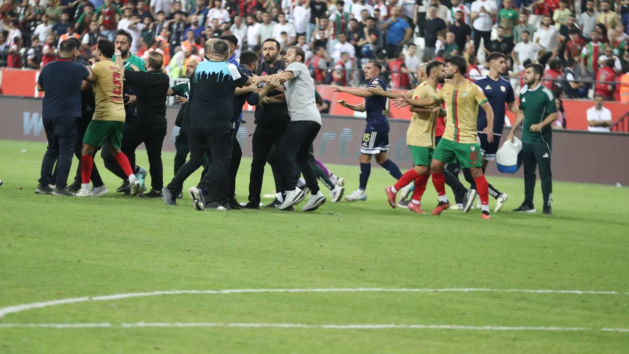 TFF, Amedspor'a ceza yağdırdı: 12 maç men edildi