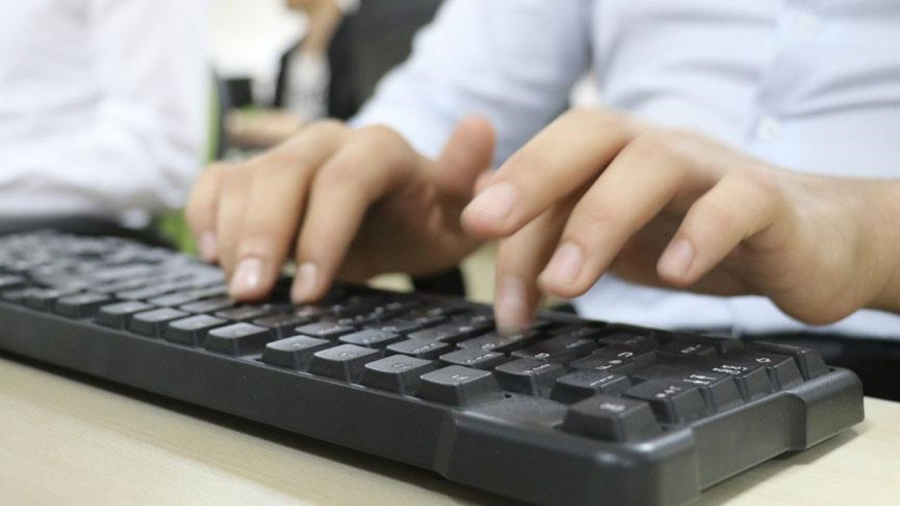 FETÖ dosyalarını kapatan zabıt katibi kendini savundu