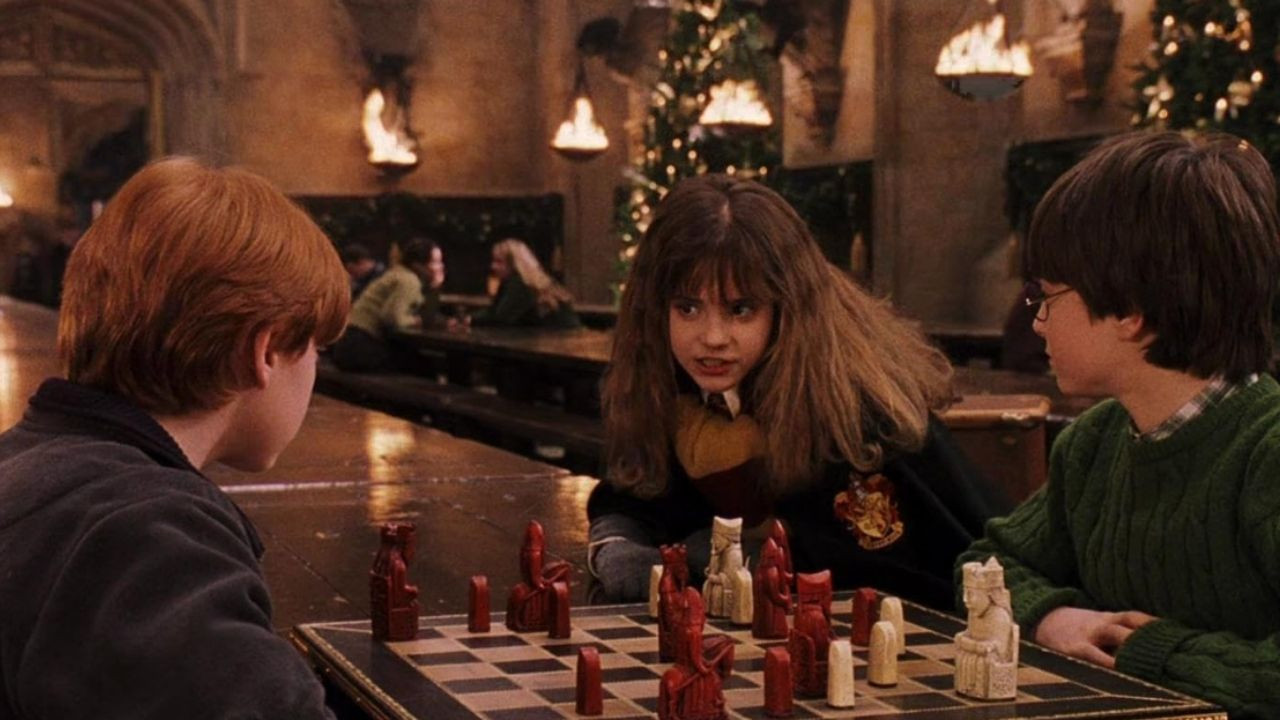 Harry Potter yönetmeni yanıtladı: Diziye dahil olacak mı?