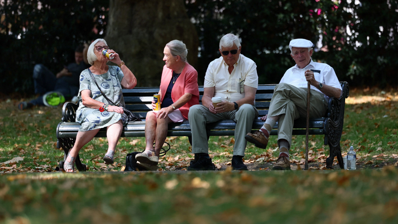 Araştırma: Sıcak dalgaları, sigara ve alkol kadar hızlı yaşlandırıyor