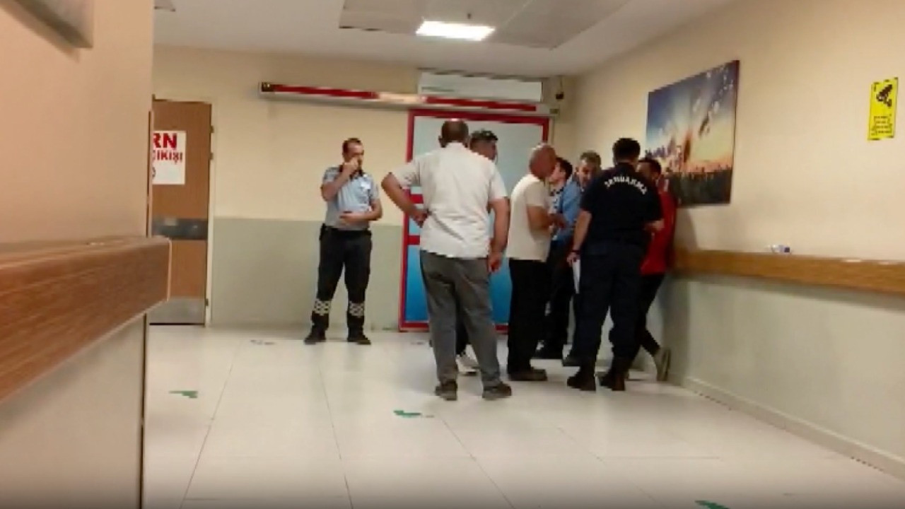 2 yaşındaki çocuk babasının traktörünün altında kaldı