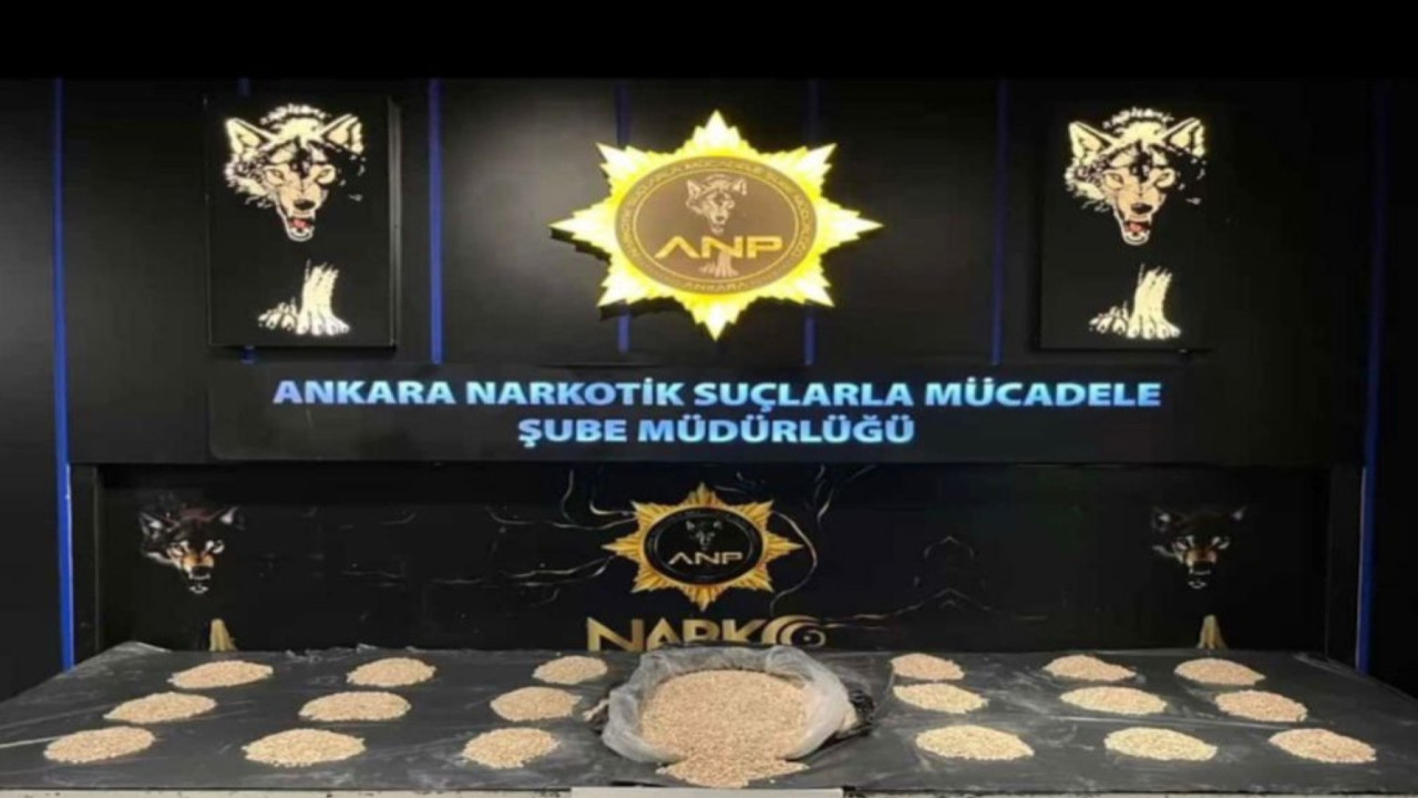 Otomobil bagajından 100 bin hap çıktı: Sürücü tutuklandı