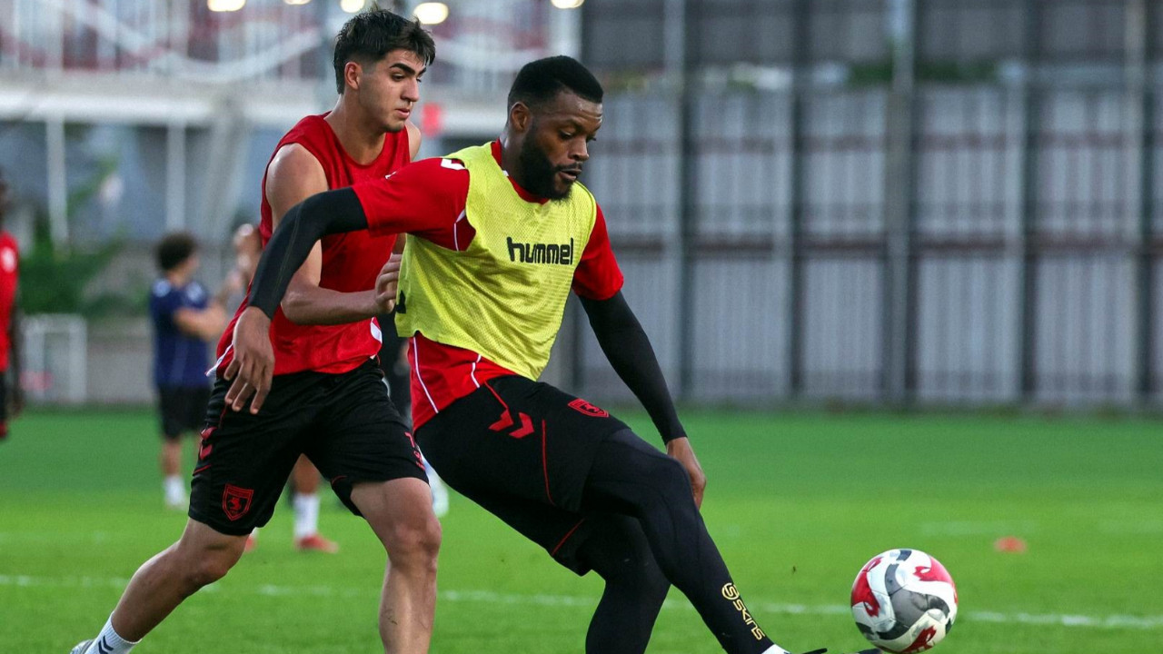 Samsunspor'un Avrupa kadrosu belli oldu: Kanat geldi, forvet yetişmedi