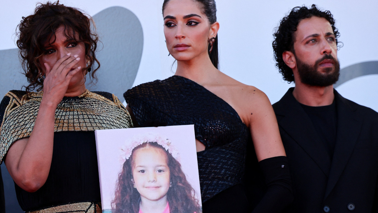 Venedik'i ağlattı: Gazzeli 5 yaşındaki kızın hikayesi 23 dakika ayakta alkışlandı