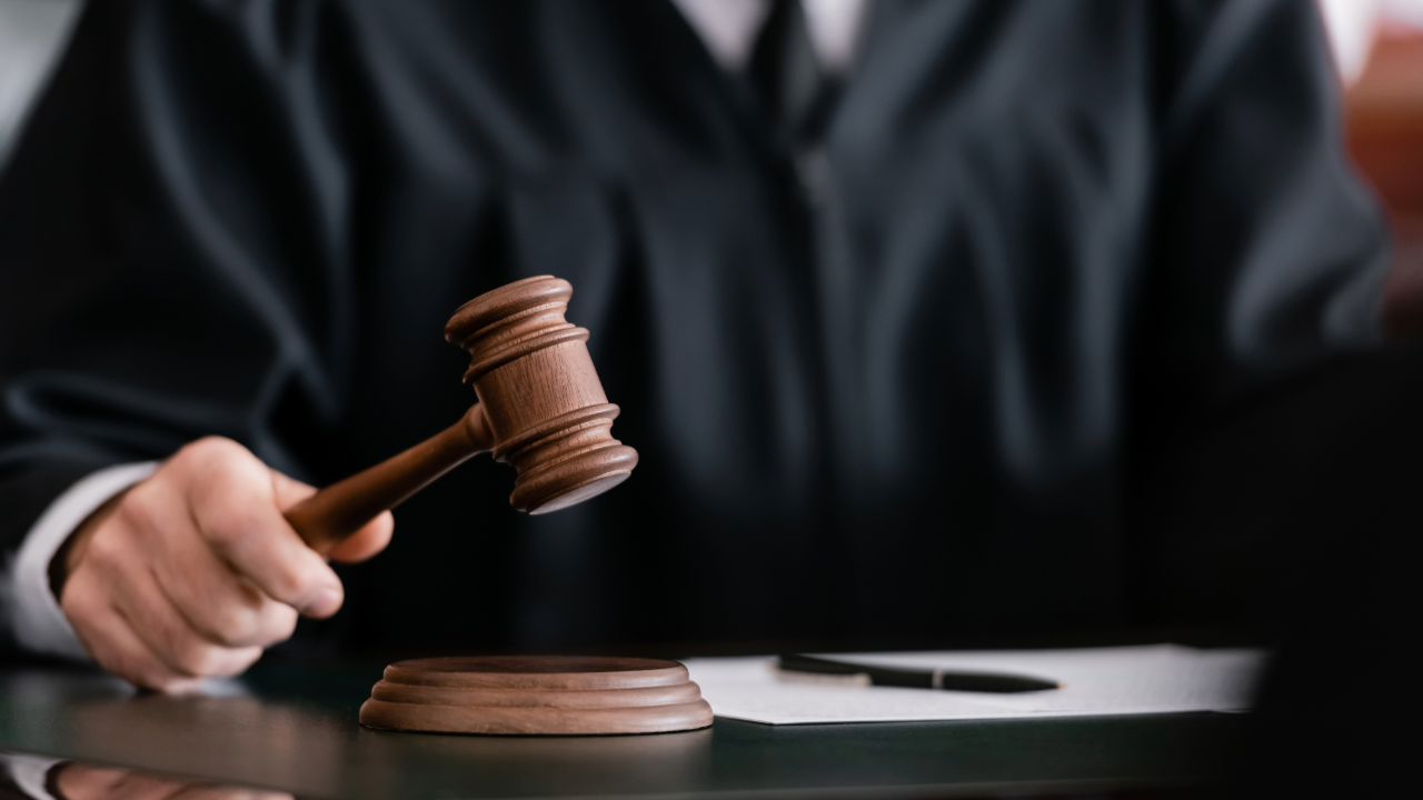 Aydın'da 2 bebeğini öldürdüğü iddia edilen çift hakkında karar çıktı