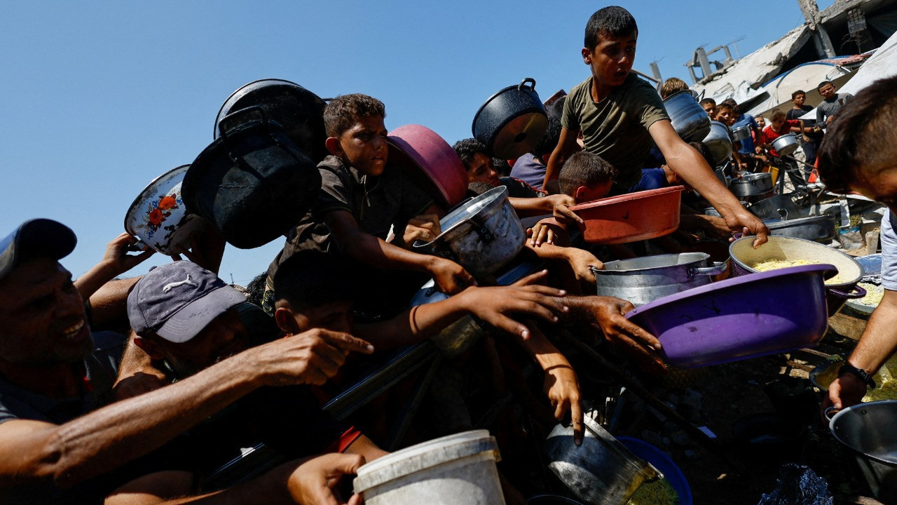 Gazze’de kıtlık alarmı! 43 bin çocuk ve 55 bin hamile kadın açlıkla mücadele ediyor