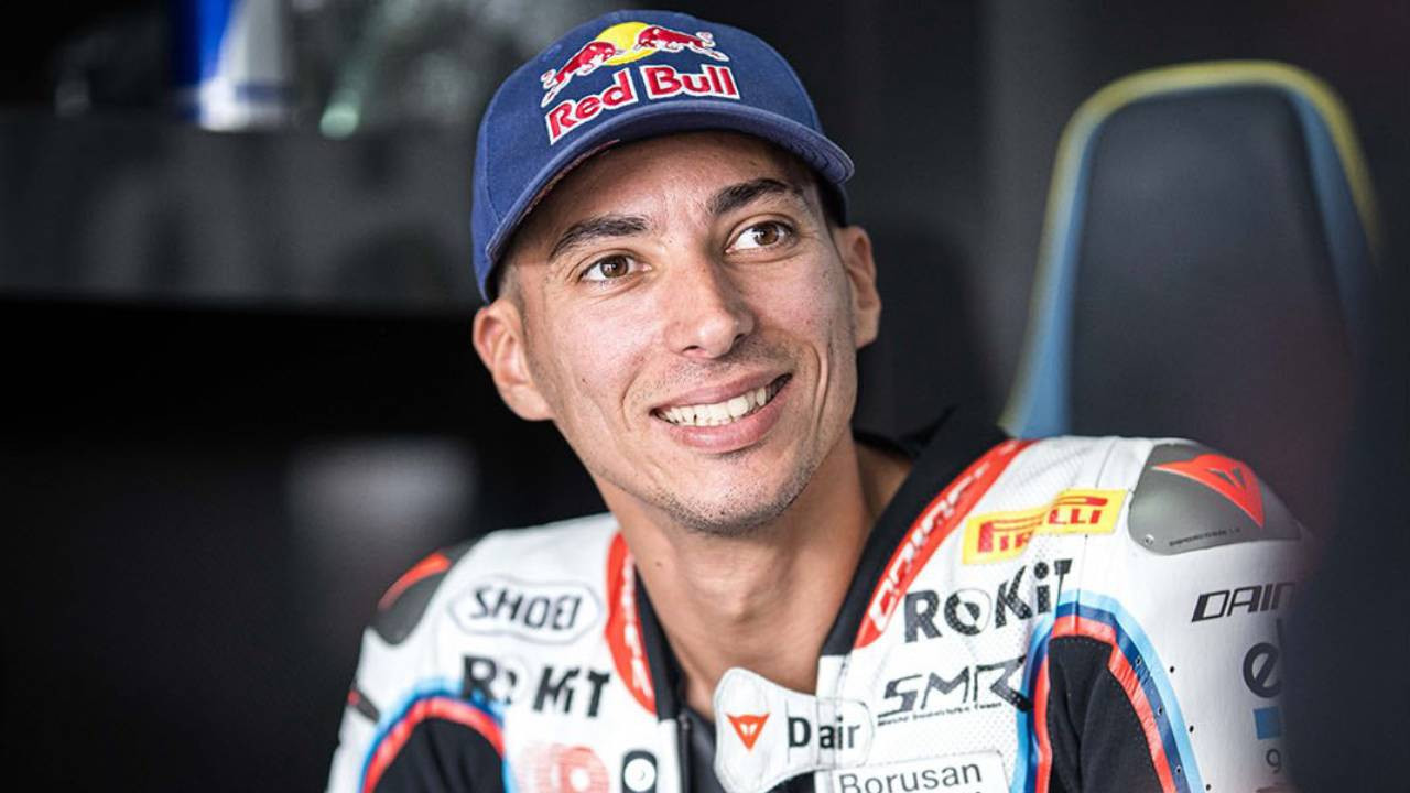 Toprak Razgatlıoğlu, Fransa'da ilk yarışı kazandı