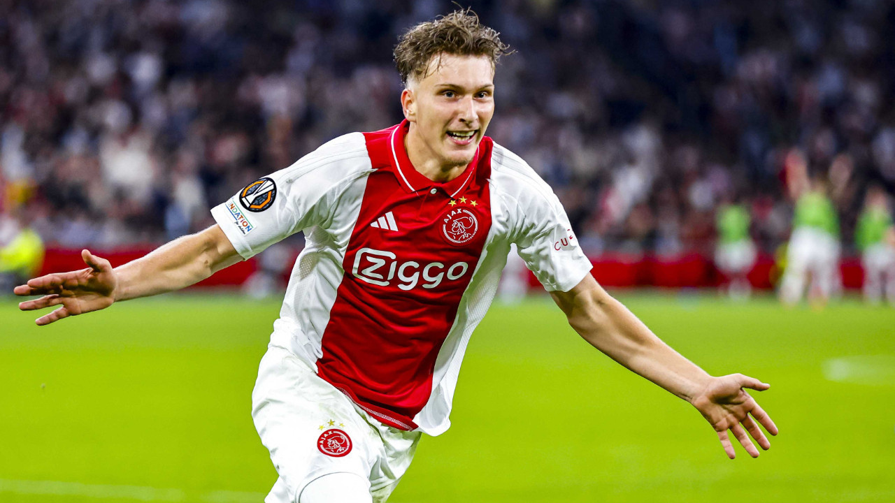 Beşiktaş 15 milyon euro verdi, Ajax reddetti!