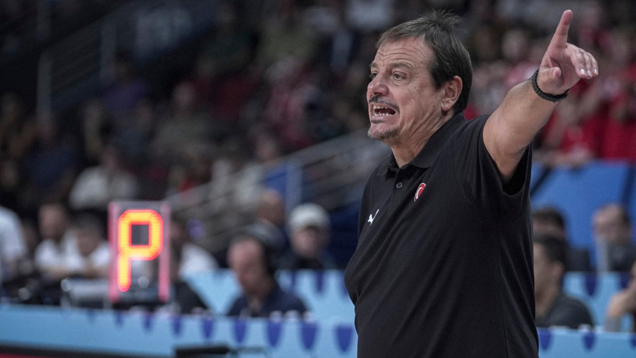 Ergin Ataman'dan hava yolu şirketlerine Yunanistan çağrısı