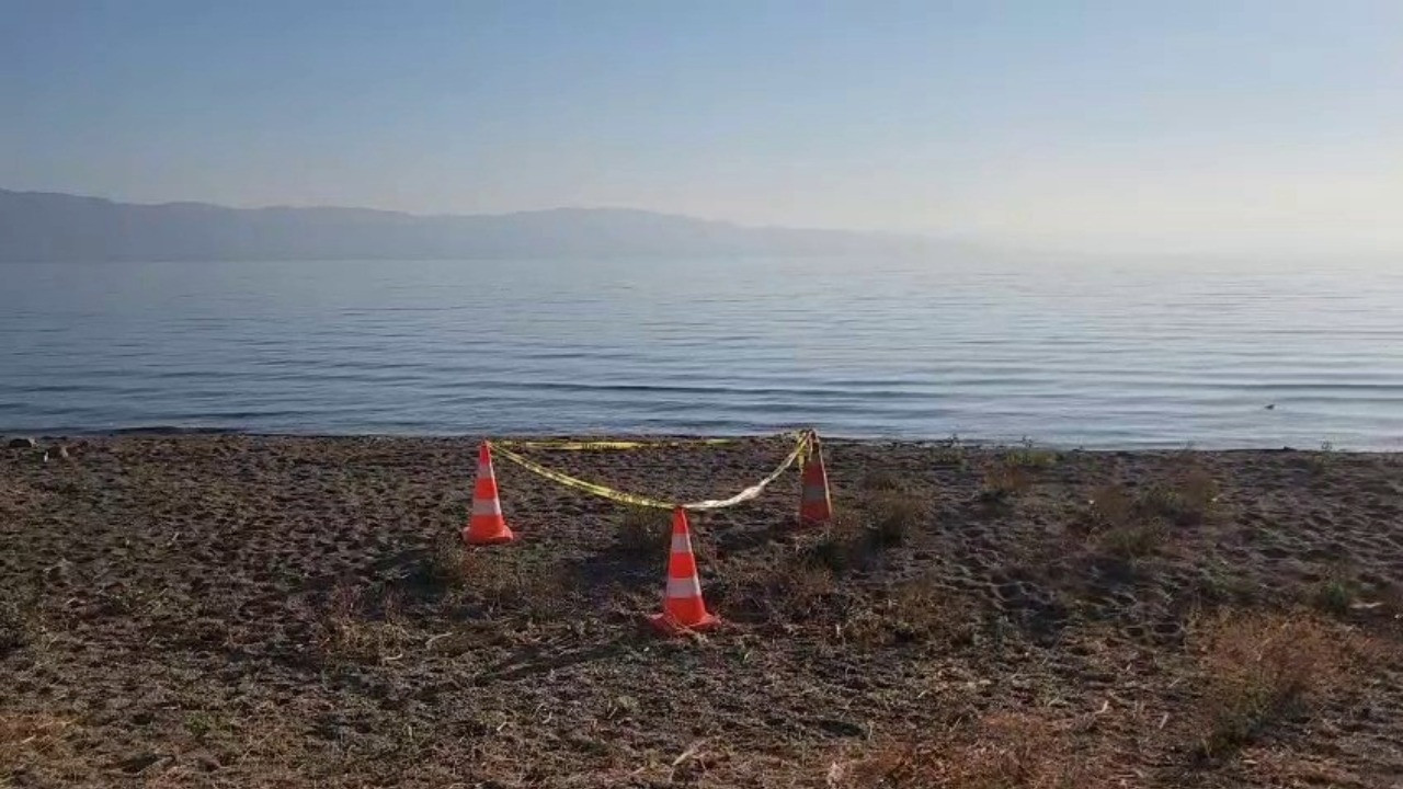 İznik Gölü'nde el bombası paniği