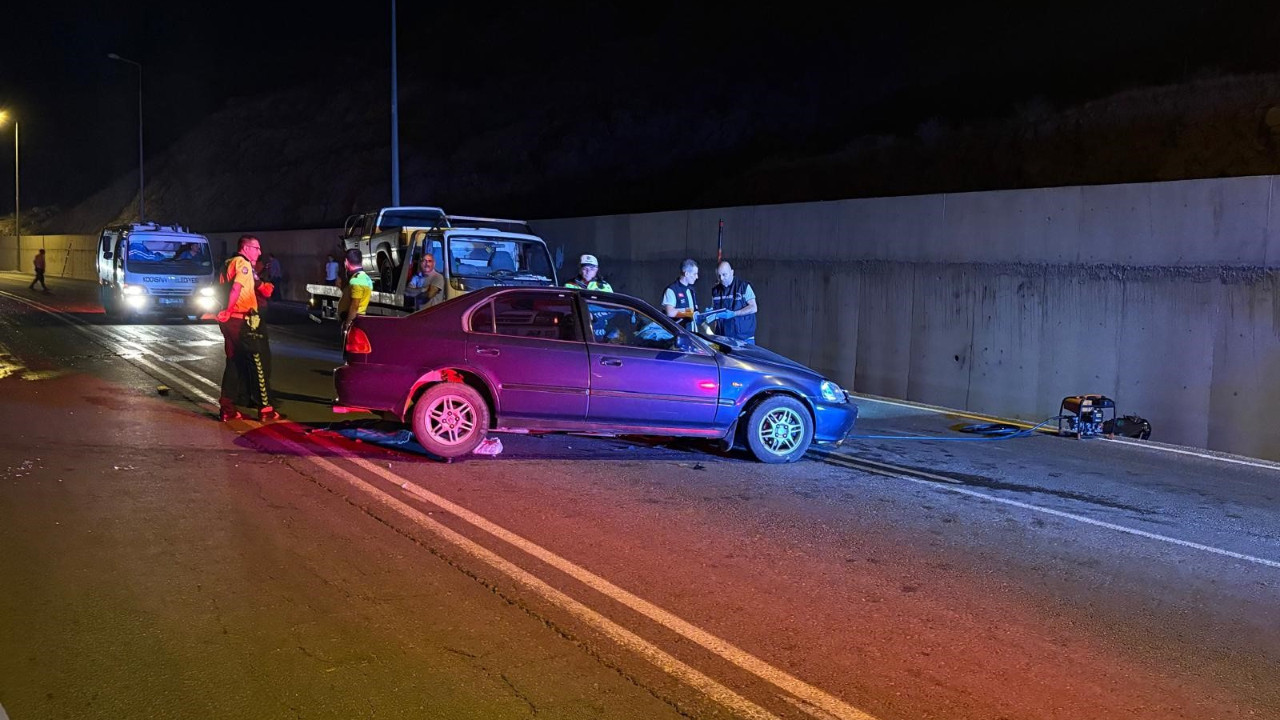 Kafa kafaya kaza: 1 ölü, 3 yaralı