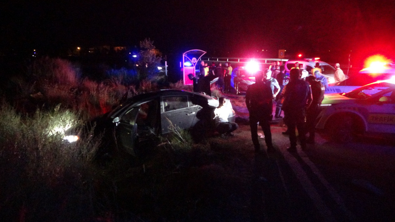 Malatya'da "dur" ihtarına uymayan araç kaza yaptı: 4 yaralı