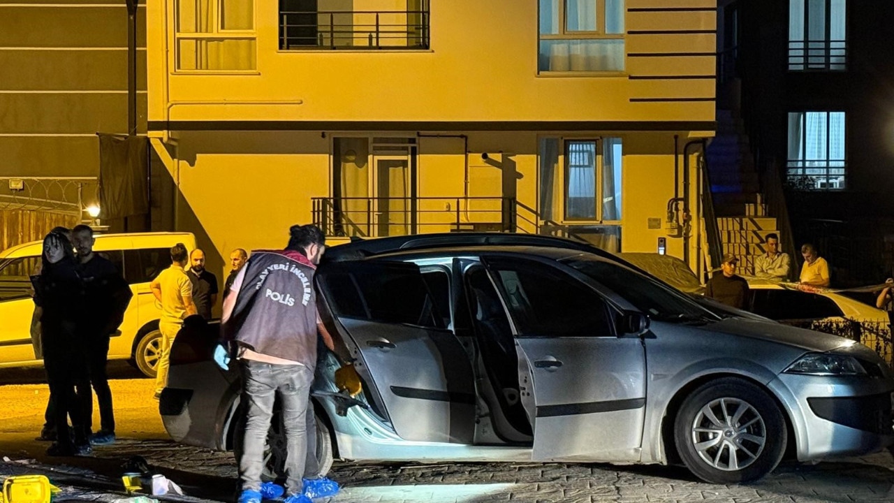 Kocaeli'de kıskanç sevgili dehşet saçtı: 3 ölü