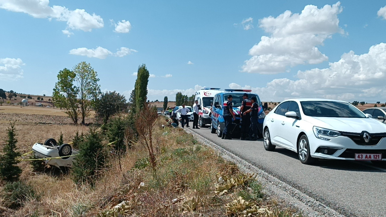 Takla atan aracın altında kalan uzman çavuş şehit oldu