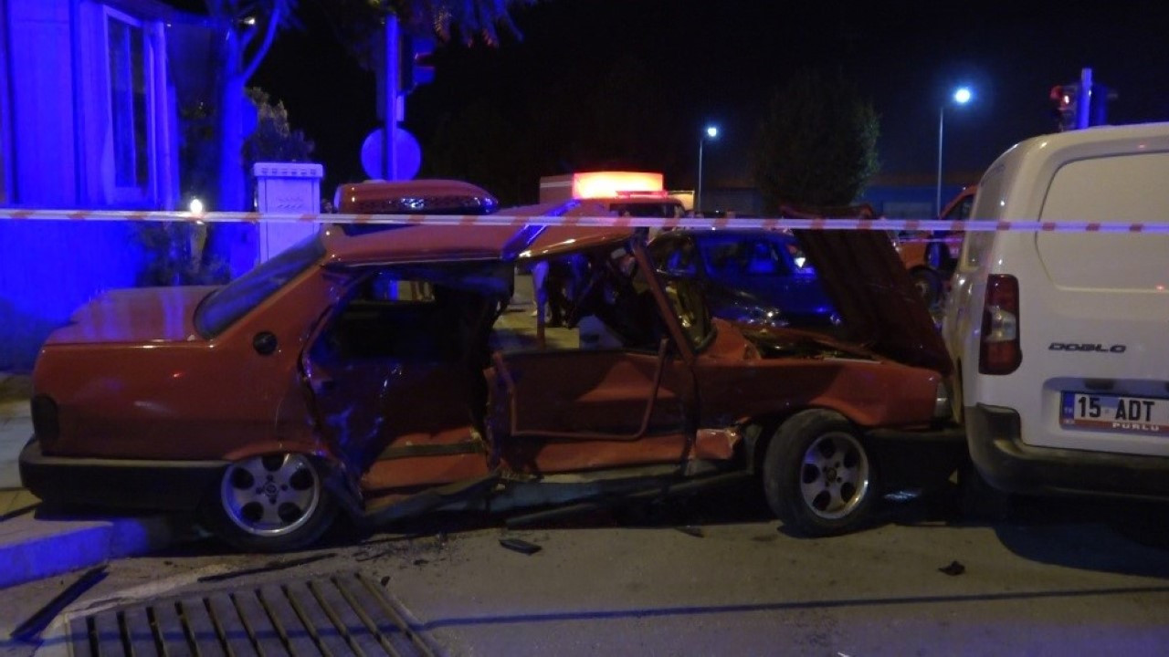 Burdur’da kaza: 1 ölü, 4 yaralı