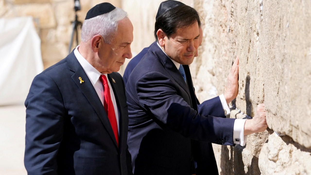 Gazze'ye saldırıları şiddetlendiren İsrail'e kritik ziyaret