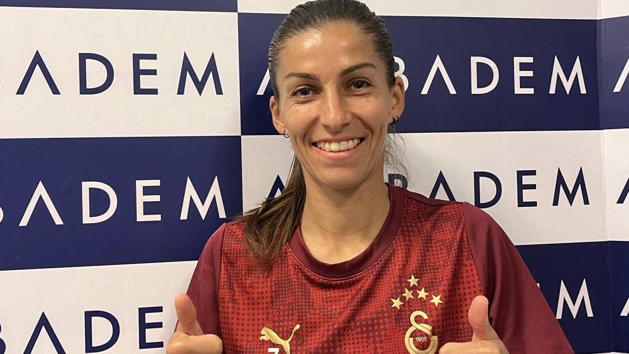 Galatasaray'a Fransız orta saha