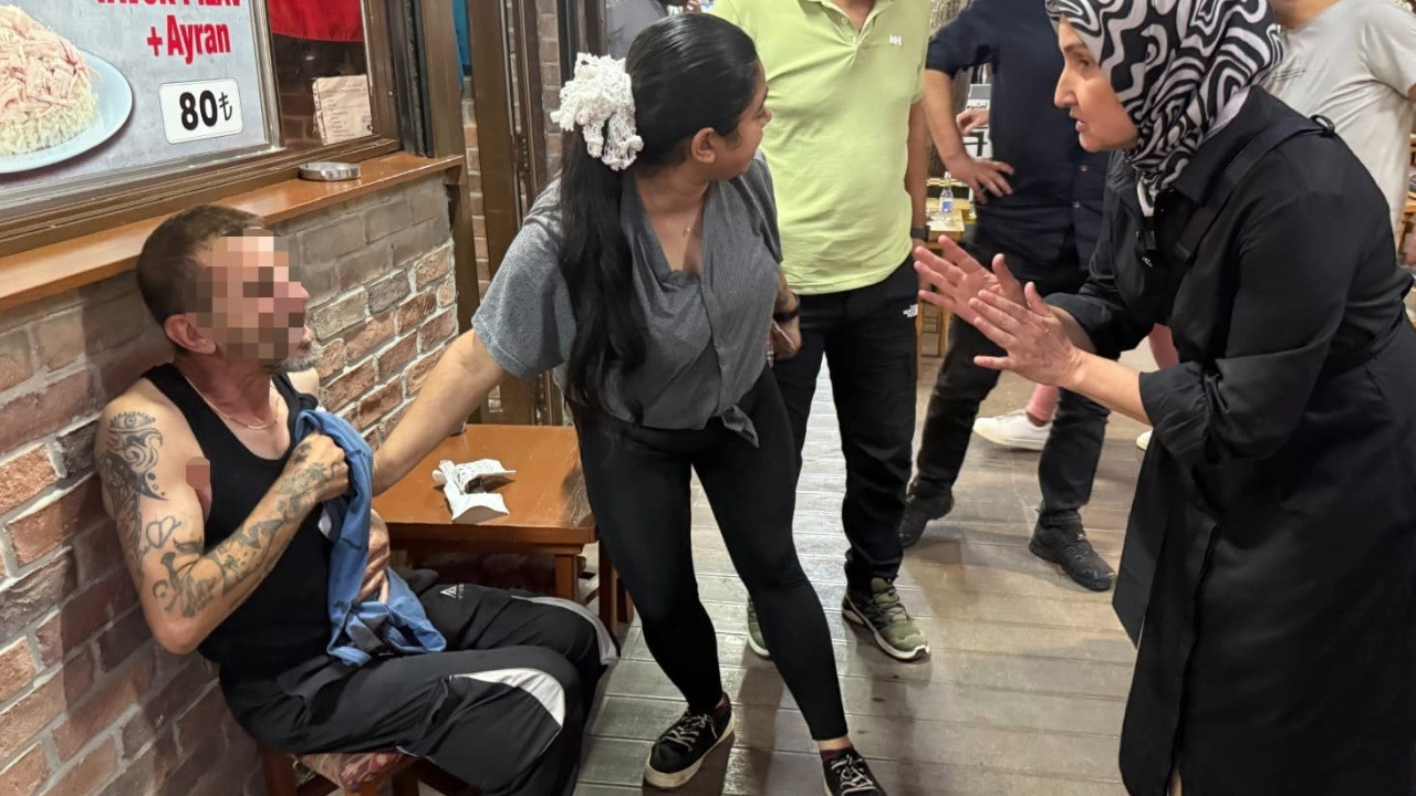 Sokak ortasında bıçaklı saldırı: 1 yaralı