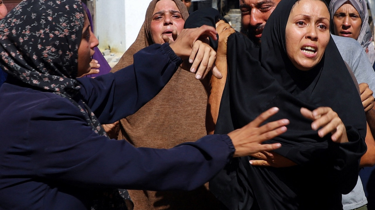 İsrail çocuk hastanesini hedef aldı