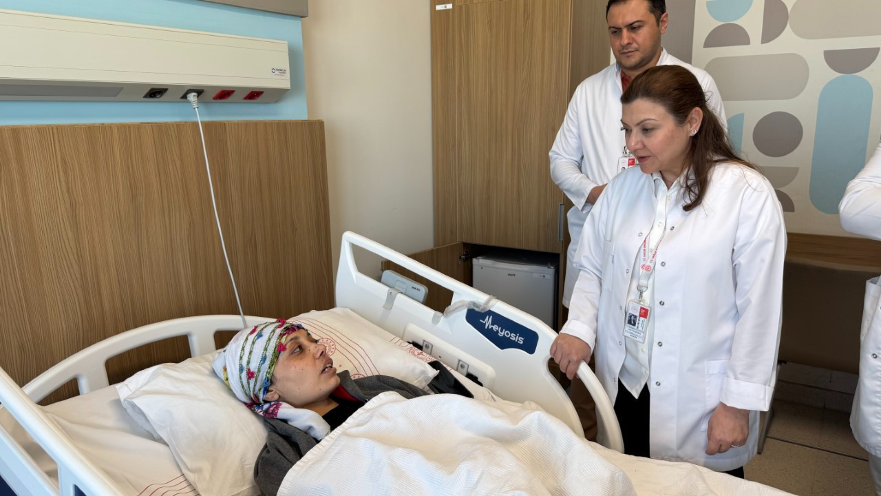 6 aydır hıçkıran kadın sağlığına kavuştu