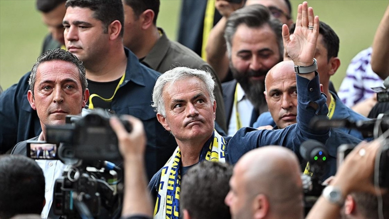 Ali Koç'tan Mourinho'ya olay cevap: 'Aptallar değişmez'