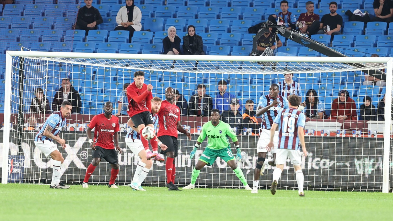 Andre Onana, Gaziantep maçında yaptığı asistle Avrupa'yı salladı