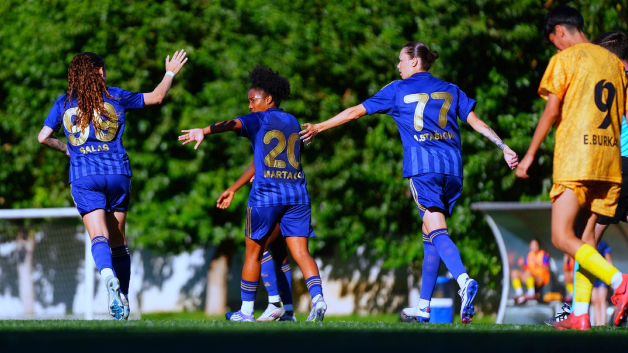 Fenerbahçe'den 15 gollü galibiyet: İlk maçta şov yaptılar