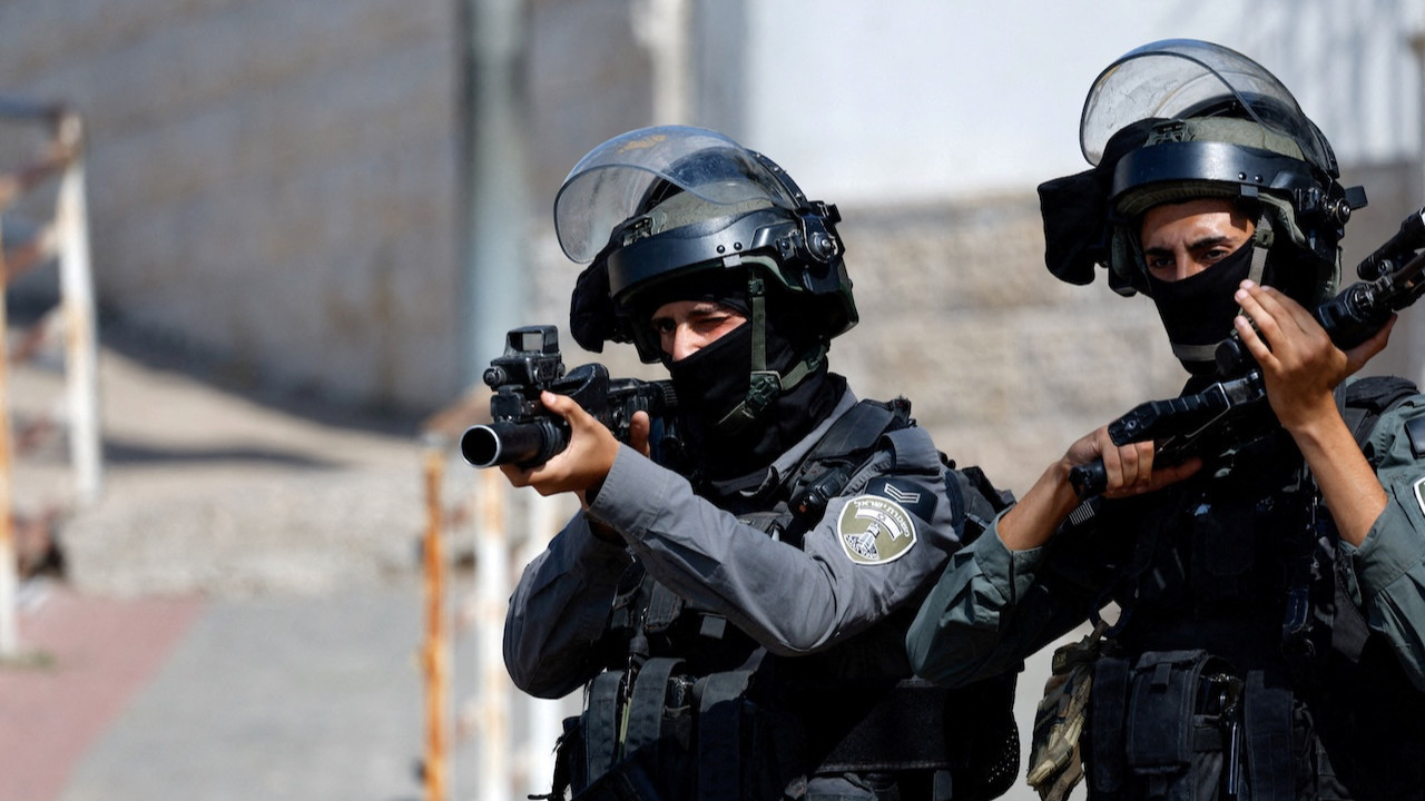 İsrail'den kentlere baskın: Filistinlileri gözaltına aldılar