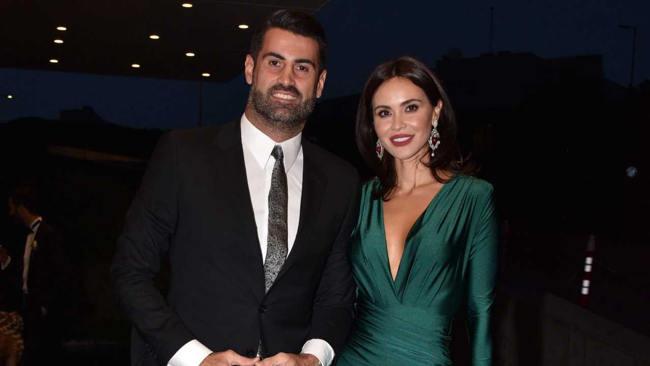 Volkan Demirel’den Zeynep Demirel'e romantik yıldönümü kutlaması