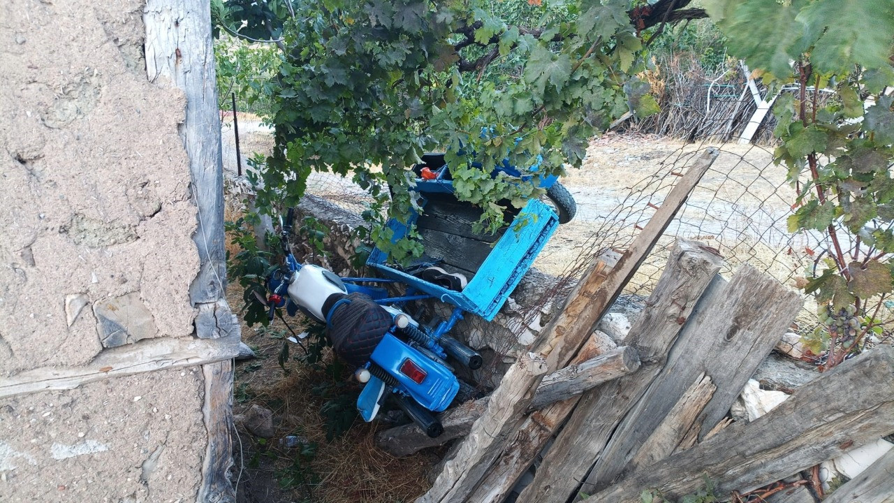 71 yaşındaki motosiklet sürücüsü kazada öldü