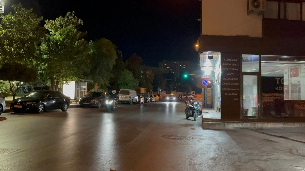 Balıkesir Sındırgı'da 5.0 büyüklüğünde deprem