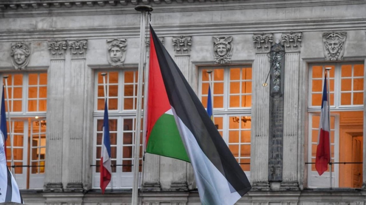 Amsterdam İsrailli takımlara kapıyı kapattı