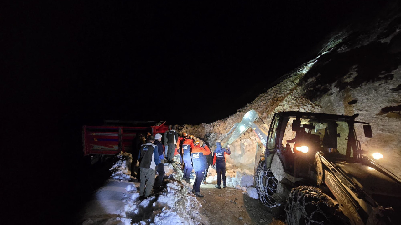 Rize’de çığ düştü