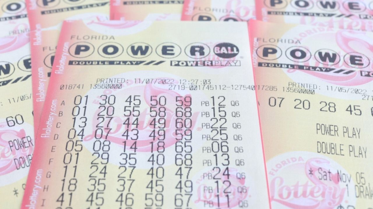 Tarihin en büyük ikinci ikramiyesinin kazananı: Ben ev kuşuyum