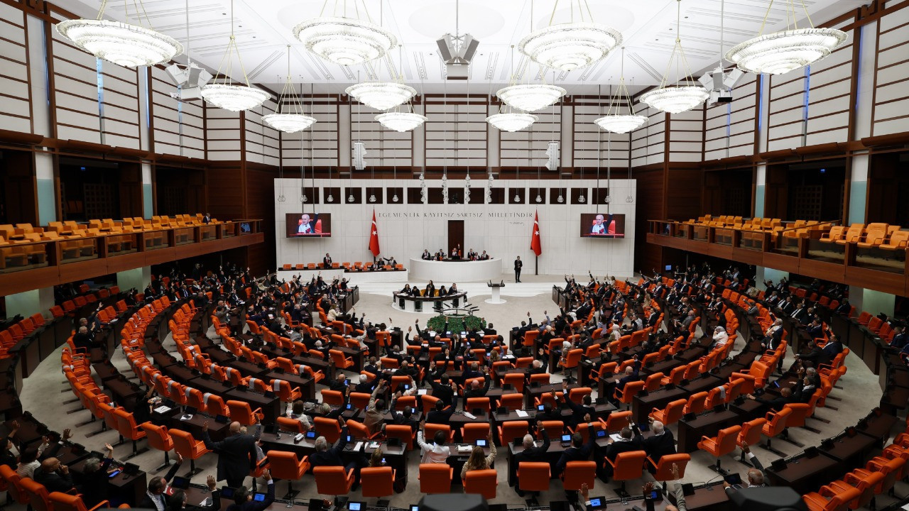 Meclis yemeklerine zam geldi: Çorba 23 TL, cacık 15 TL oldu