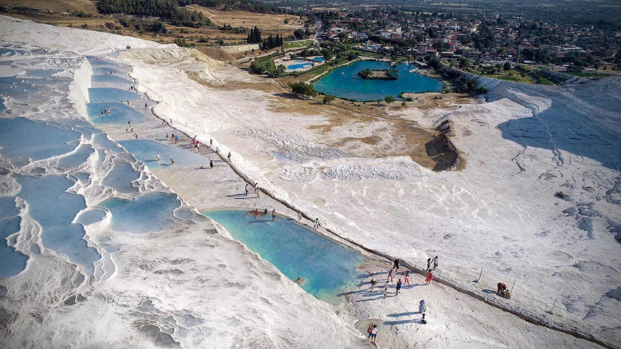 Pamukkale için tehlike çanları: Kararabilir