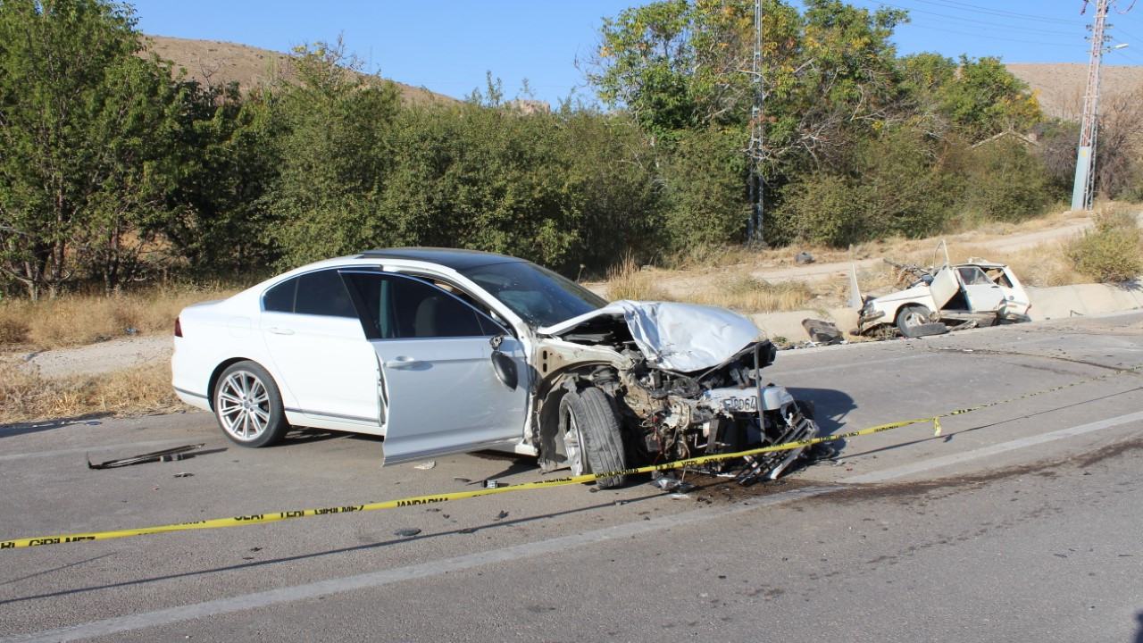 Feci kazada 3 yaşındaki ikizler öldü