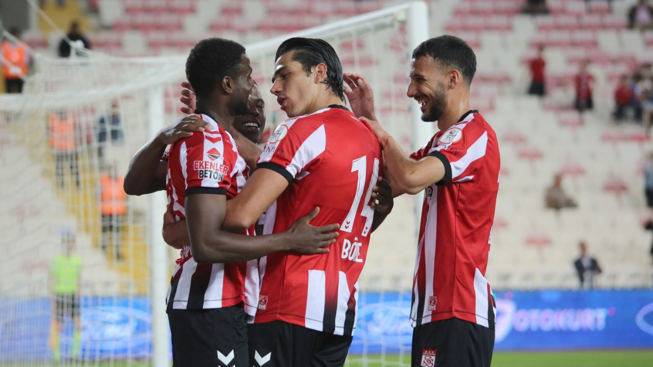 Sivas'tan Adana Demir'e 5'lik tarife