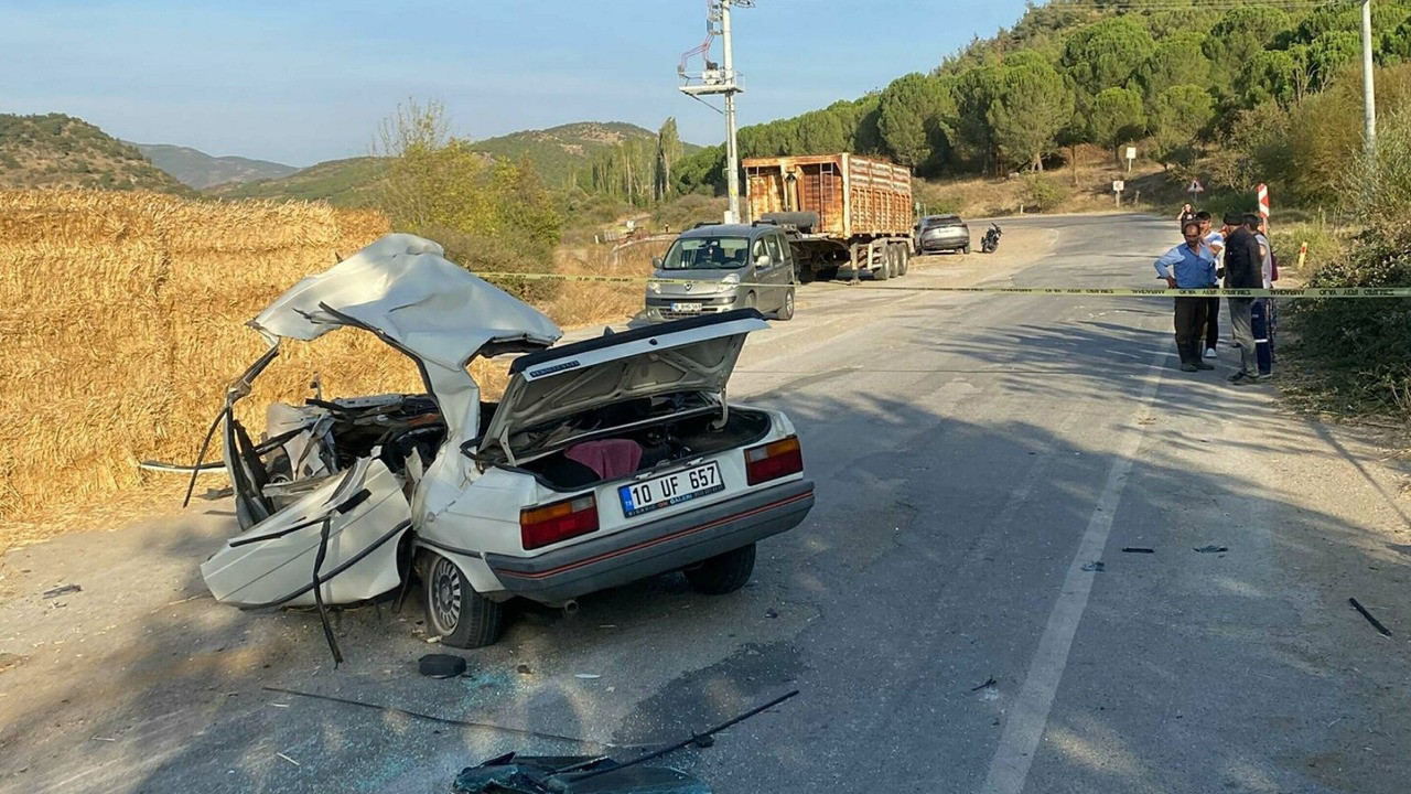 Balıkesir’de takla atan otomobilin sürücüsü öldü