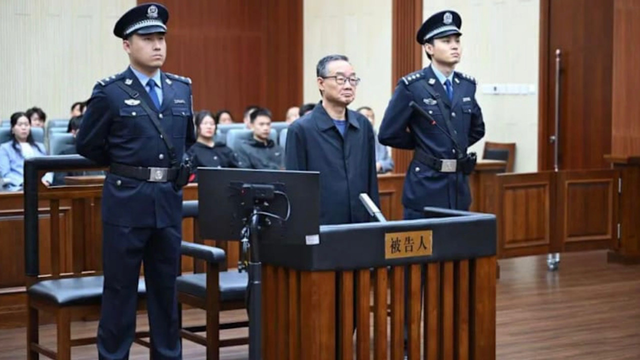 Eski tarım bakanına idam cezası