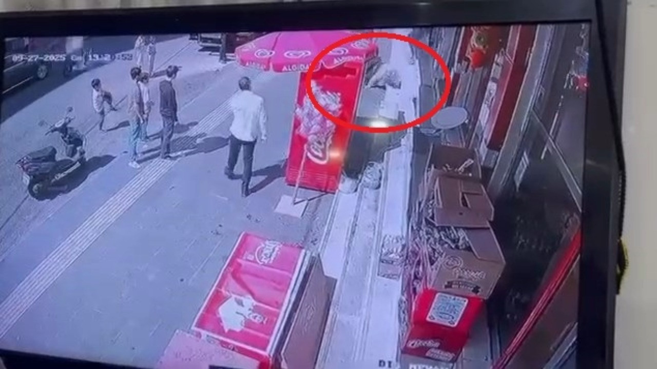 Saldırganlar serbest kaldı, anne sitem etti: Bizi görseler öldürecekler