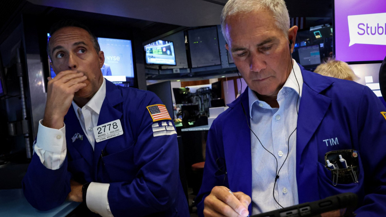 Hükümet kapandı, piyasalar karıştı