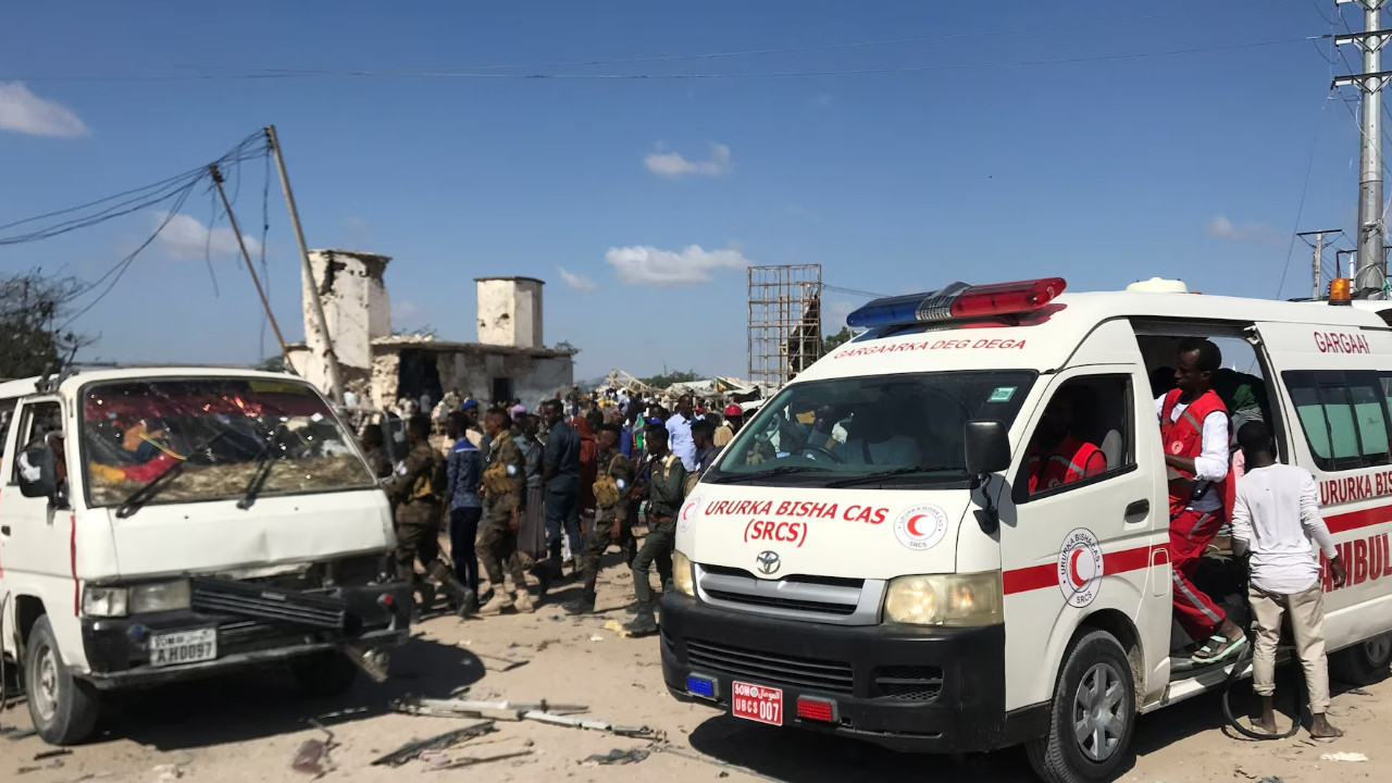 İnşaatta iskele faciası: 30 ölü, 200 yaralı