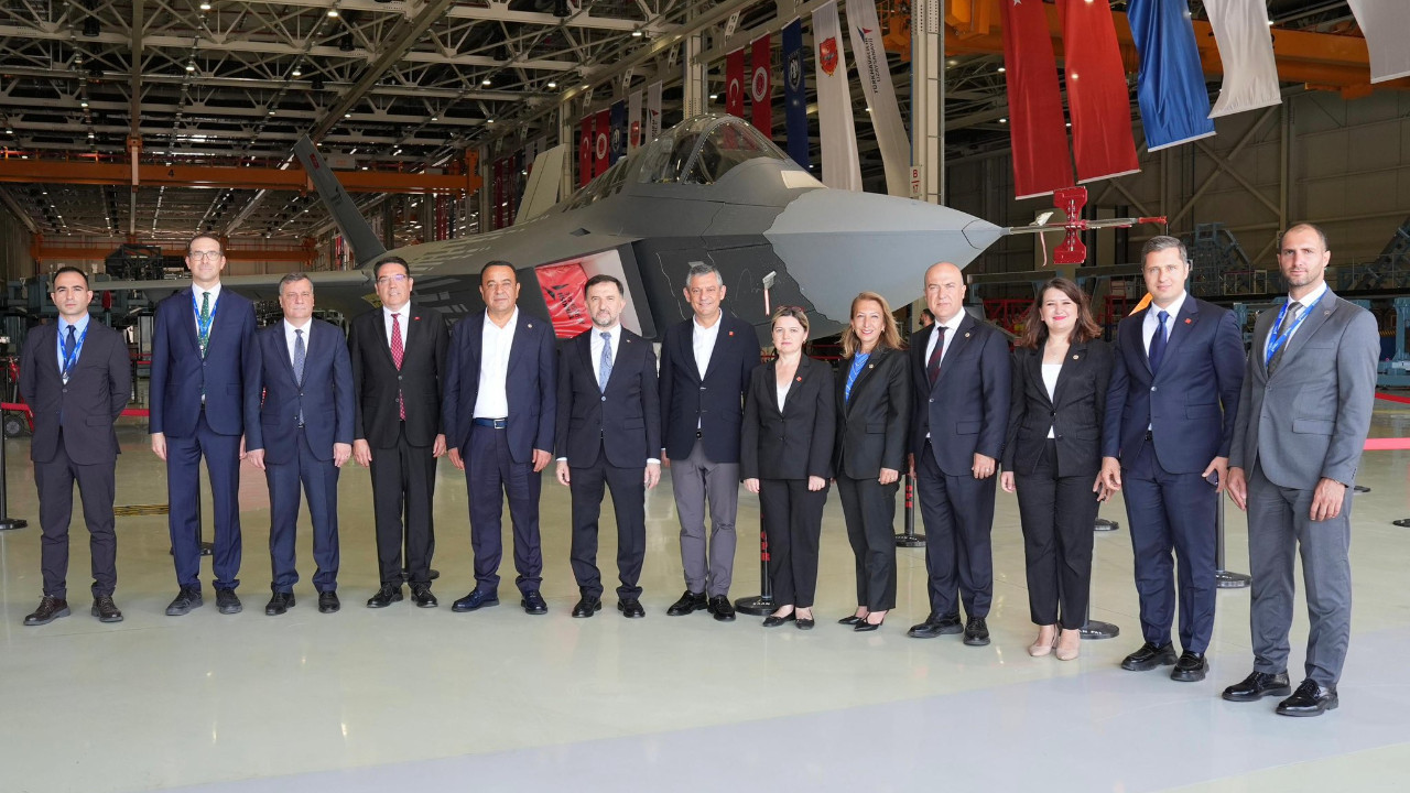 Özgür Özel'den KAAN paylaşımı