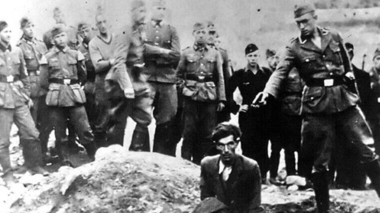 Korkunç fotoğrafın sırrı yıllar sonra yapay zekayla ortaya çıktı